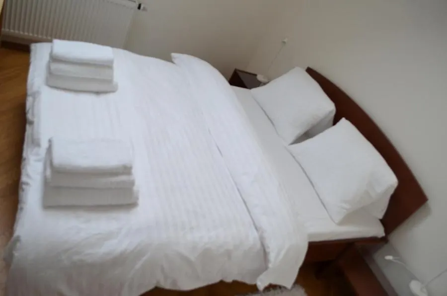 B&B The Bridge Πράγα 2*,  Τσεχία
